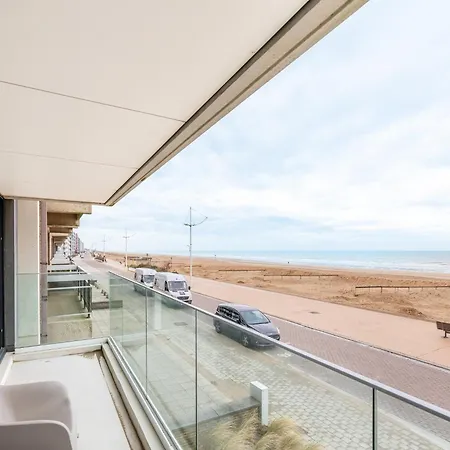 With Sea View In St-idesbald Apartment
