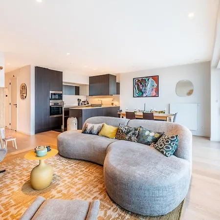 Apartment With Sea View In St-idesbald *